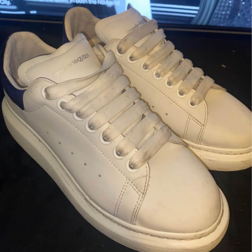 Alexander Mcqueen